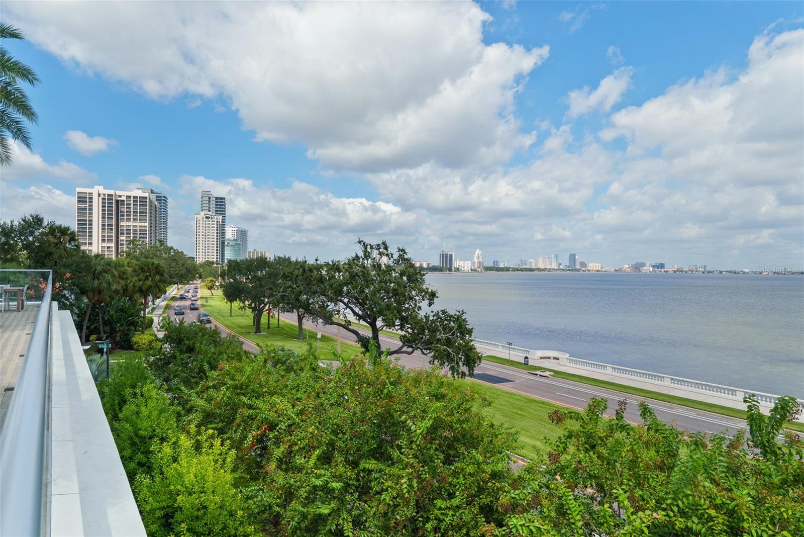 VIRAGE BAYSHORE - Residential