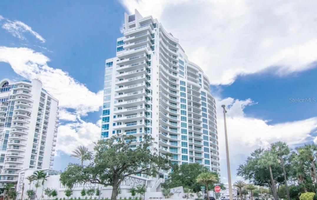 VIRAGE BAYSHORE - Residential