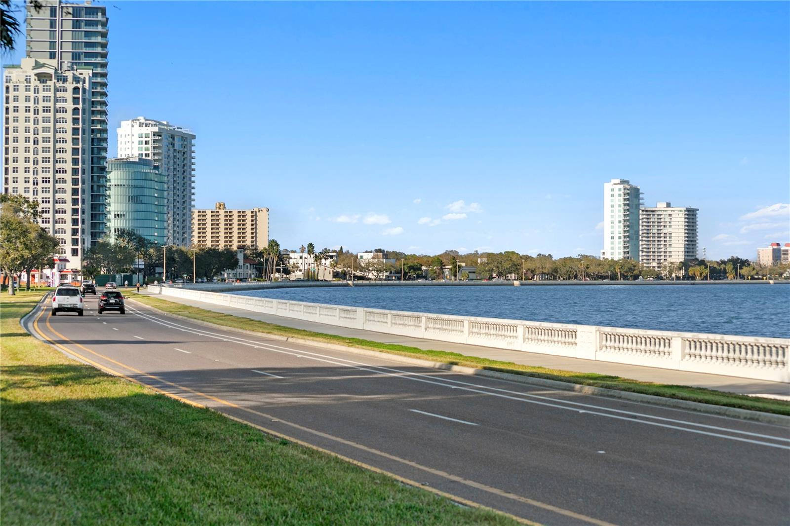 VIRAGE BAYSHORE - Residential