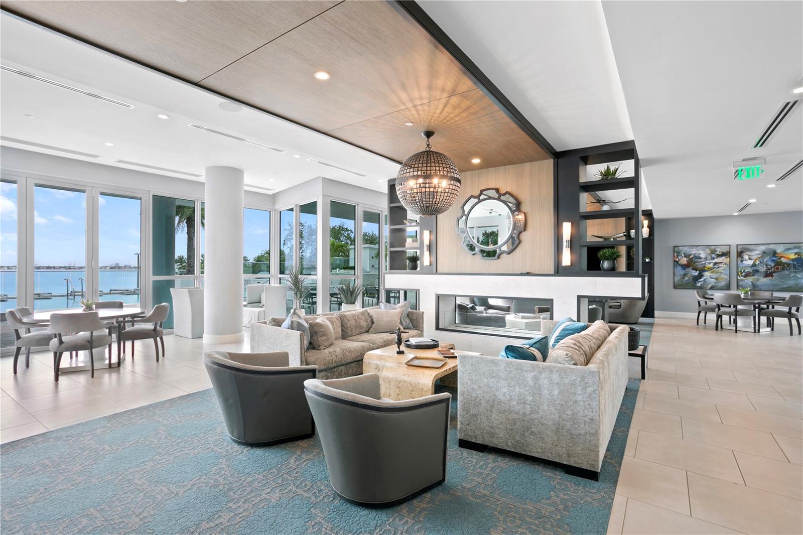 VIRAGE BAYSHORE - Residential