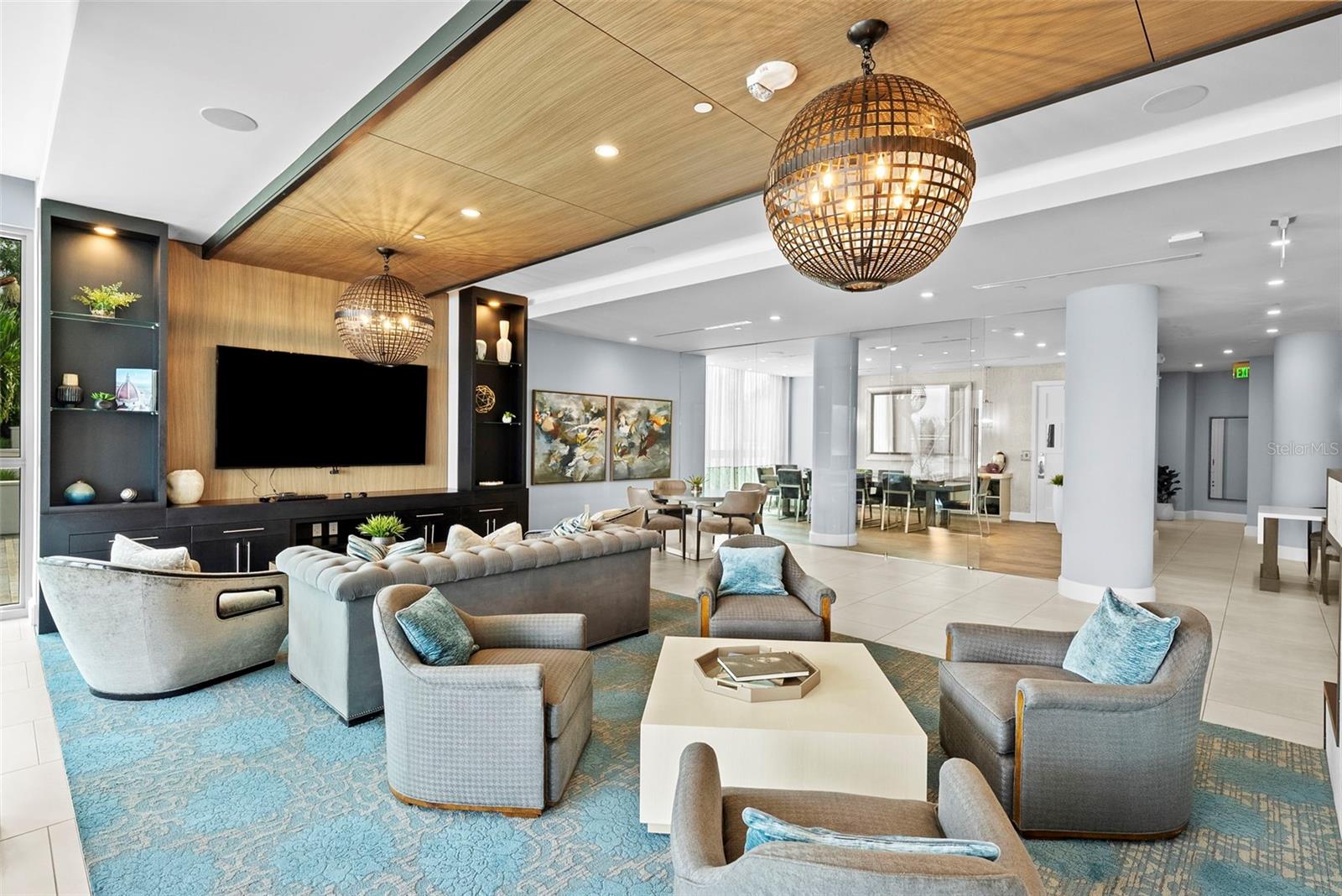 VIRAGE BAYSHORE - Residential