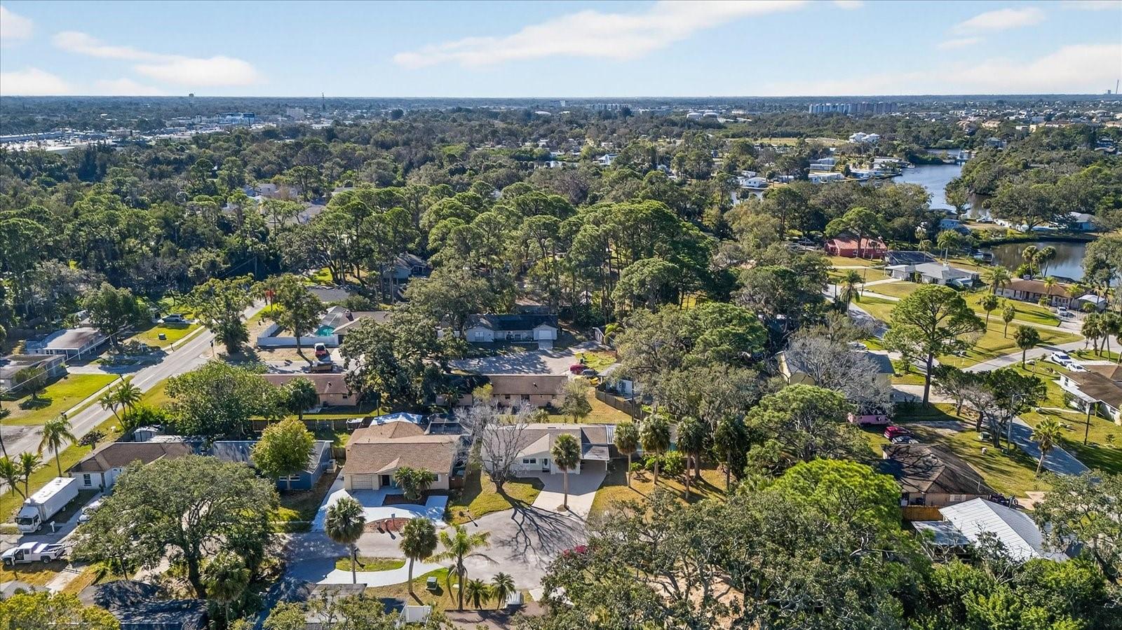 JERIVERNE PLAZA - Residential