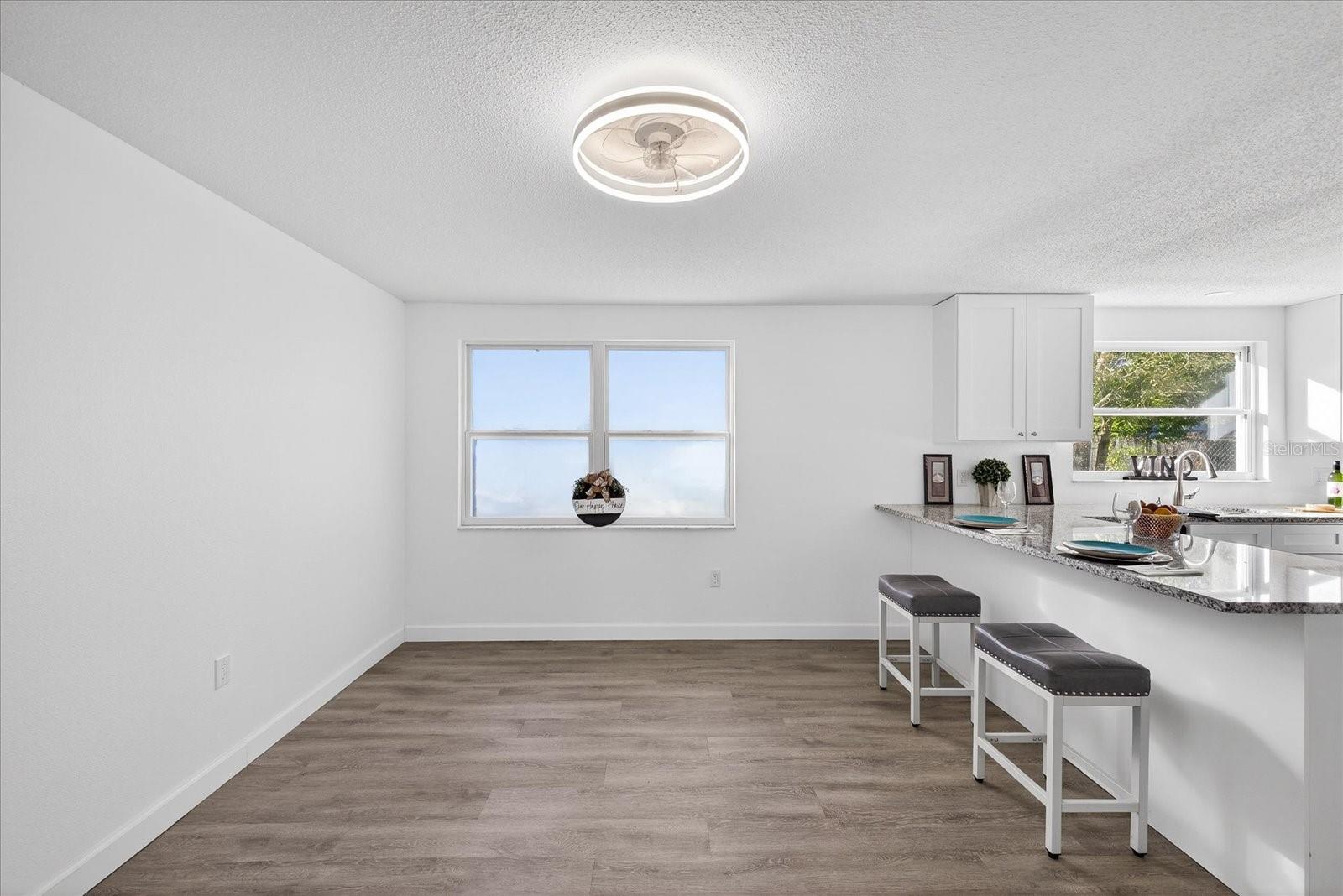 JERIVERNE PLAZA - Residential