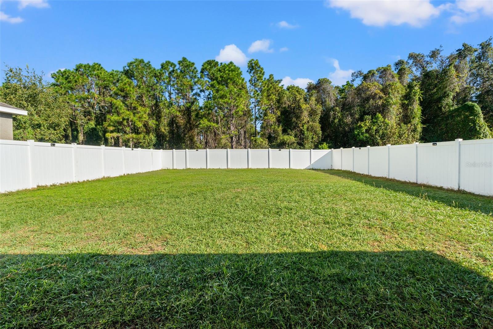 SHERMAN HILLS SEC 3 - Residential