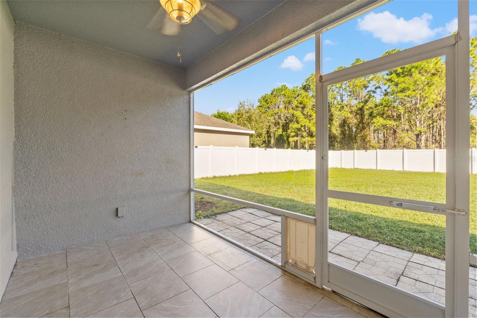 SHERMAN HILLS SEC 3 - Residential