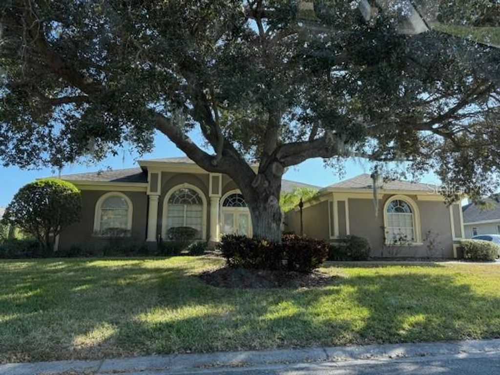 Photo of 867 Hanover Way, Lakeland, FL 33813 (MLS # L4957266)