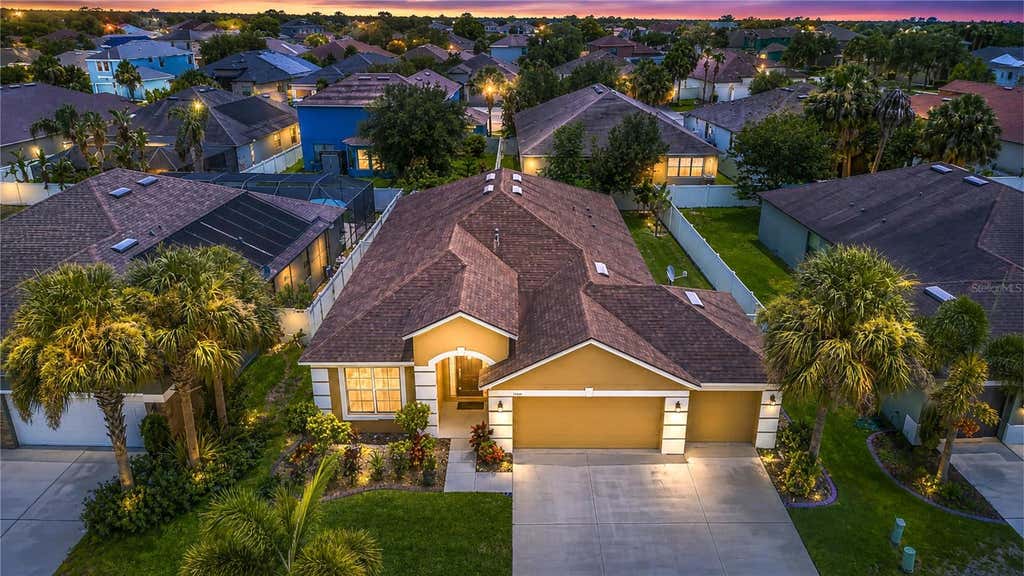 Photo of 8443 White Poplar Drive, Riverview, FL 33578 (MLS # A4700700)
