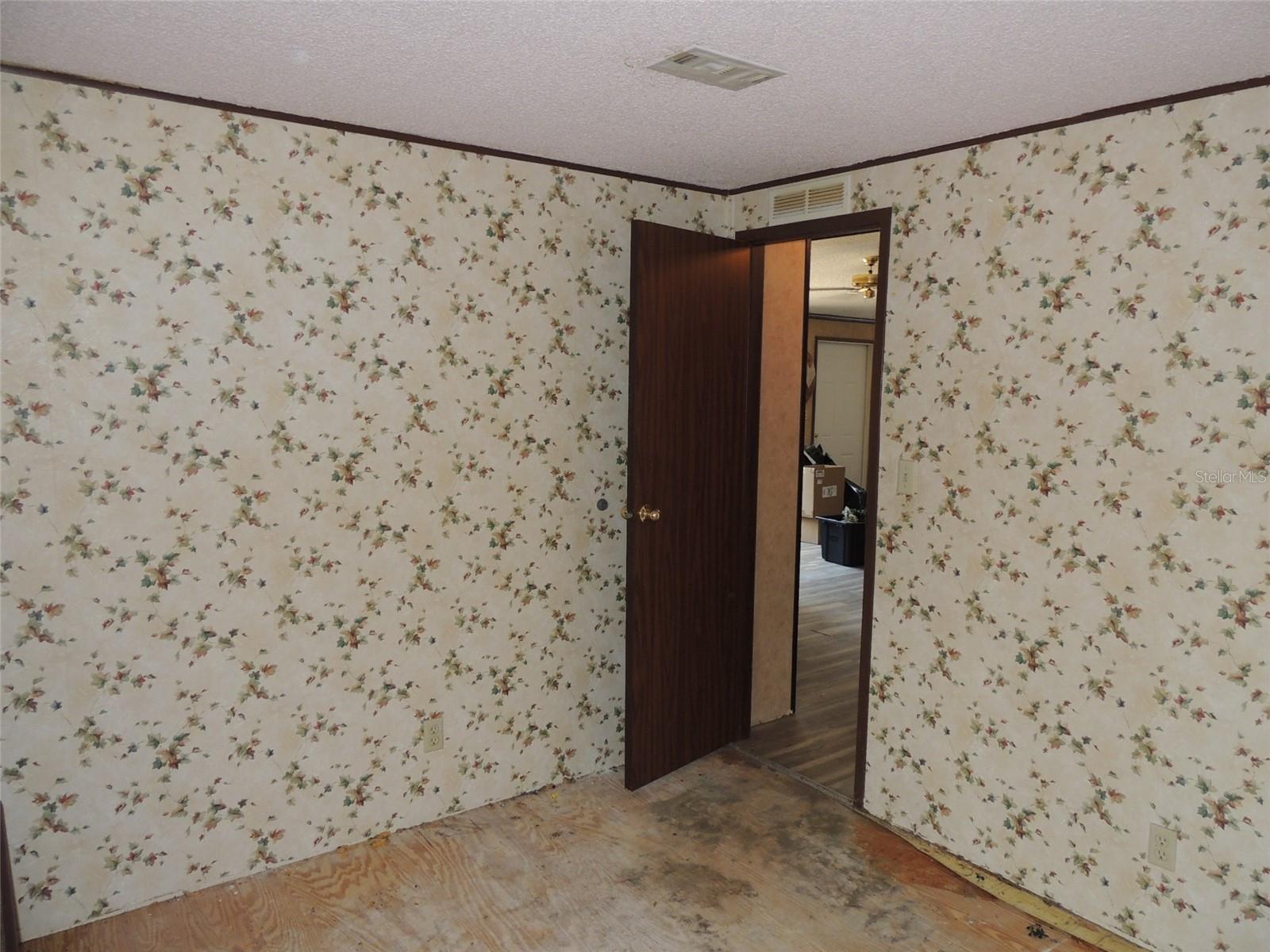 WOODLAND FARMS - Residential