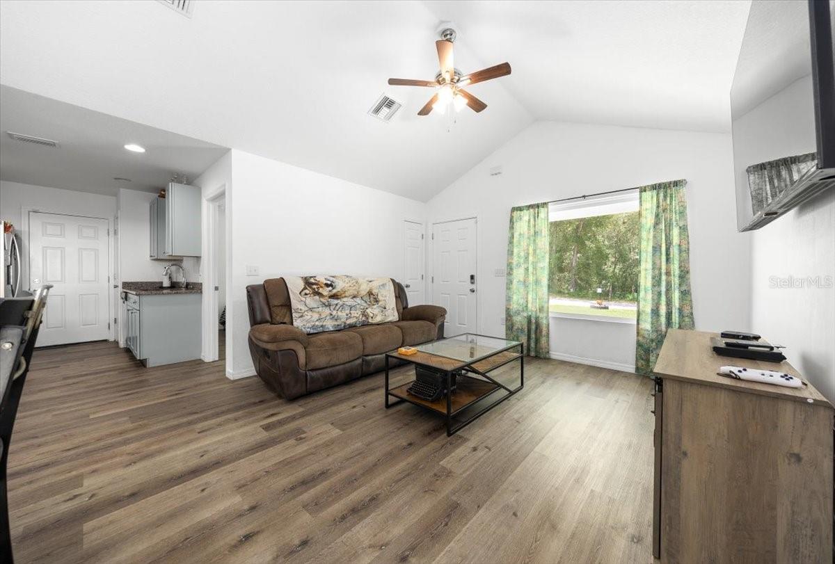 WOODS AND LAKES - Residential