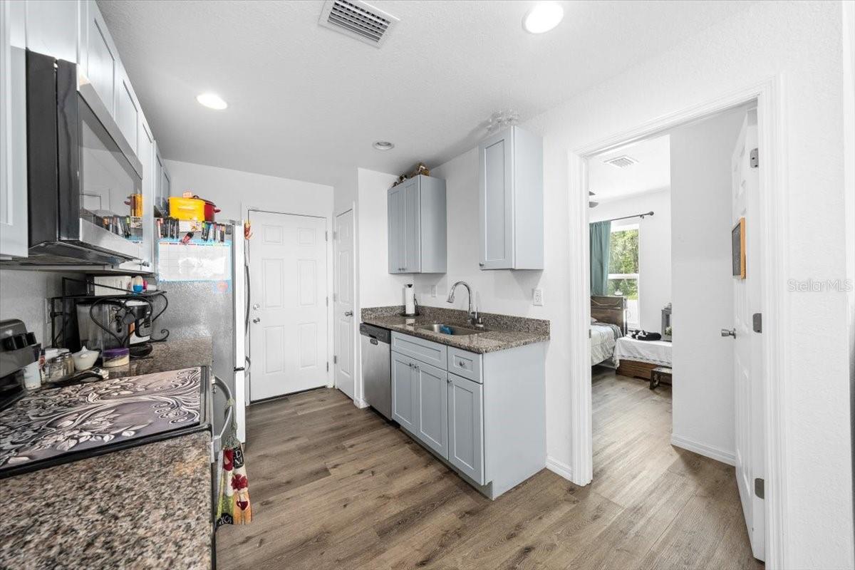 WOODS AND LAKES - Residential