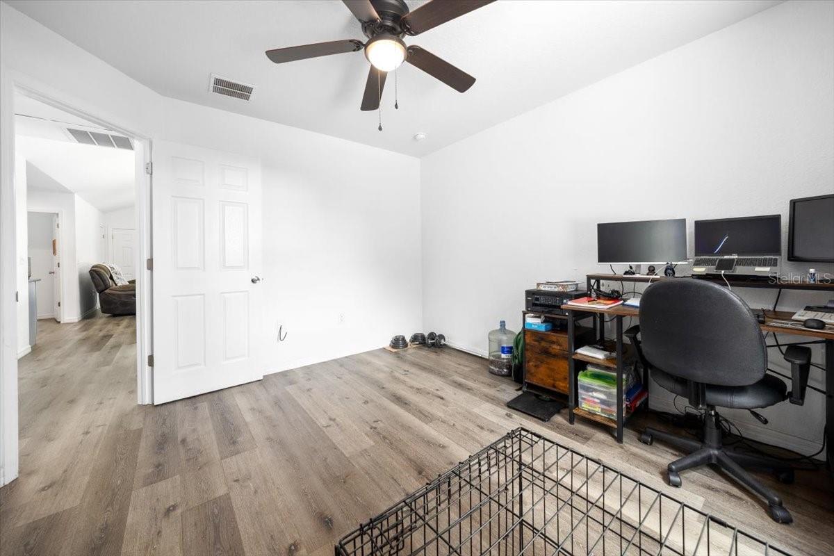 WOODS AND LAKES - Residential