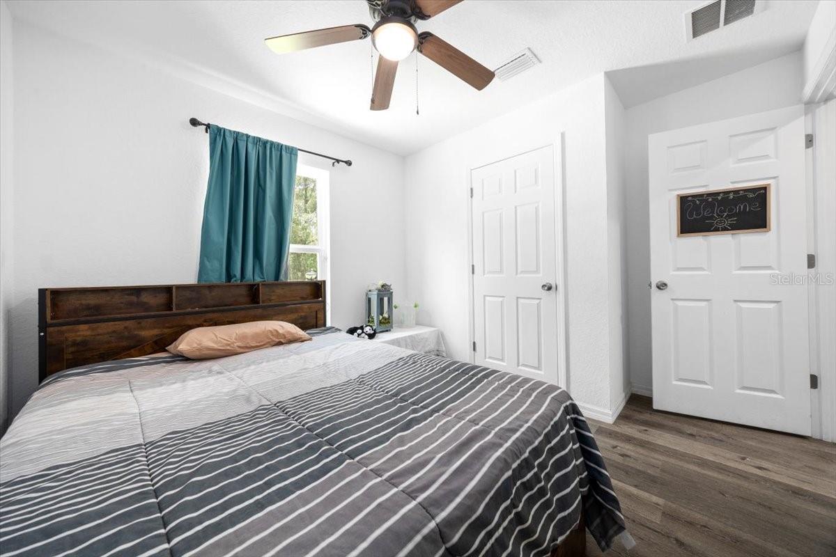 WOODS AND LAKES - Residential