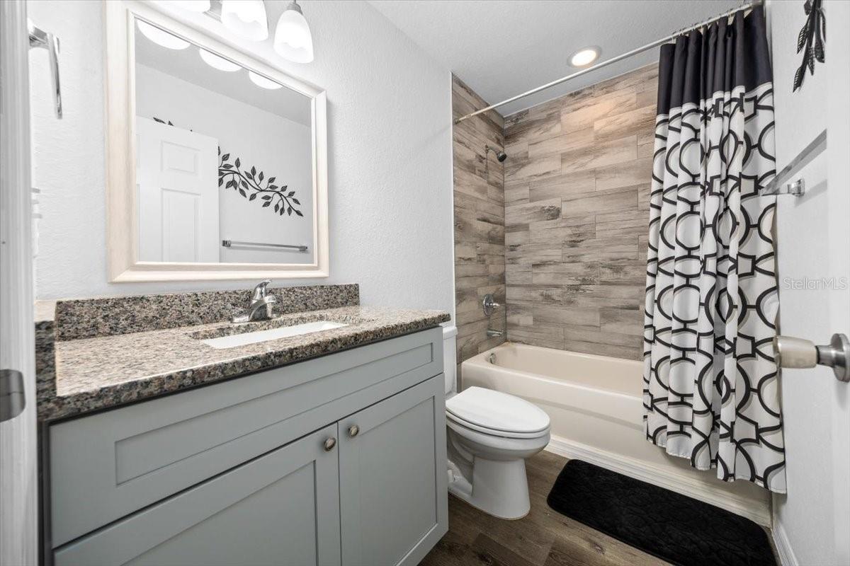 WOODS AND LAKES - Residential