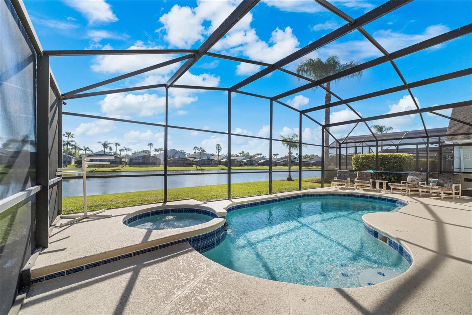 1048 LAKE BERKLEY DRIVE