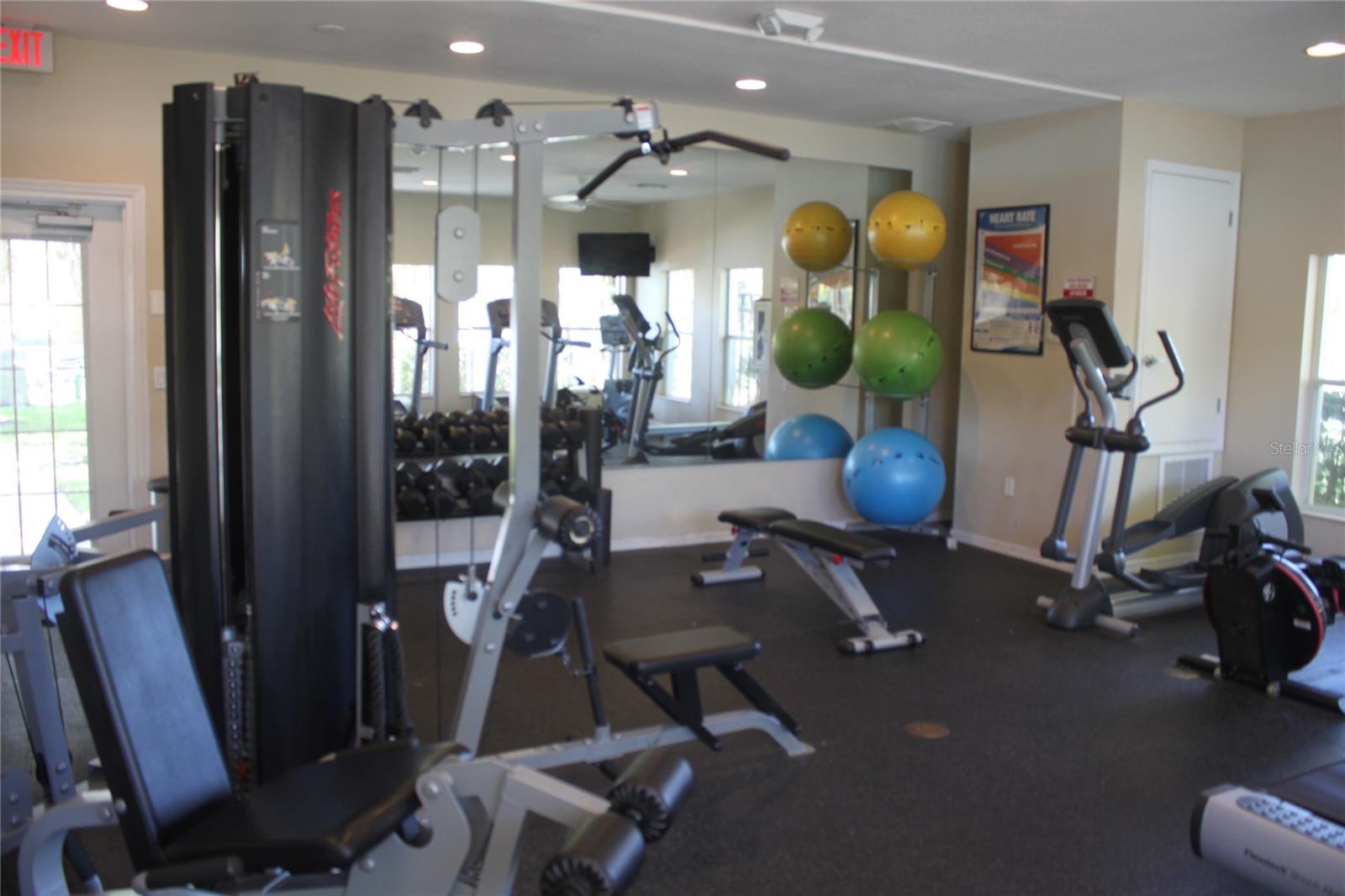 OASIS COVE II/LAKESIDE VILLAGE PH - Residential Lease