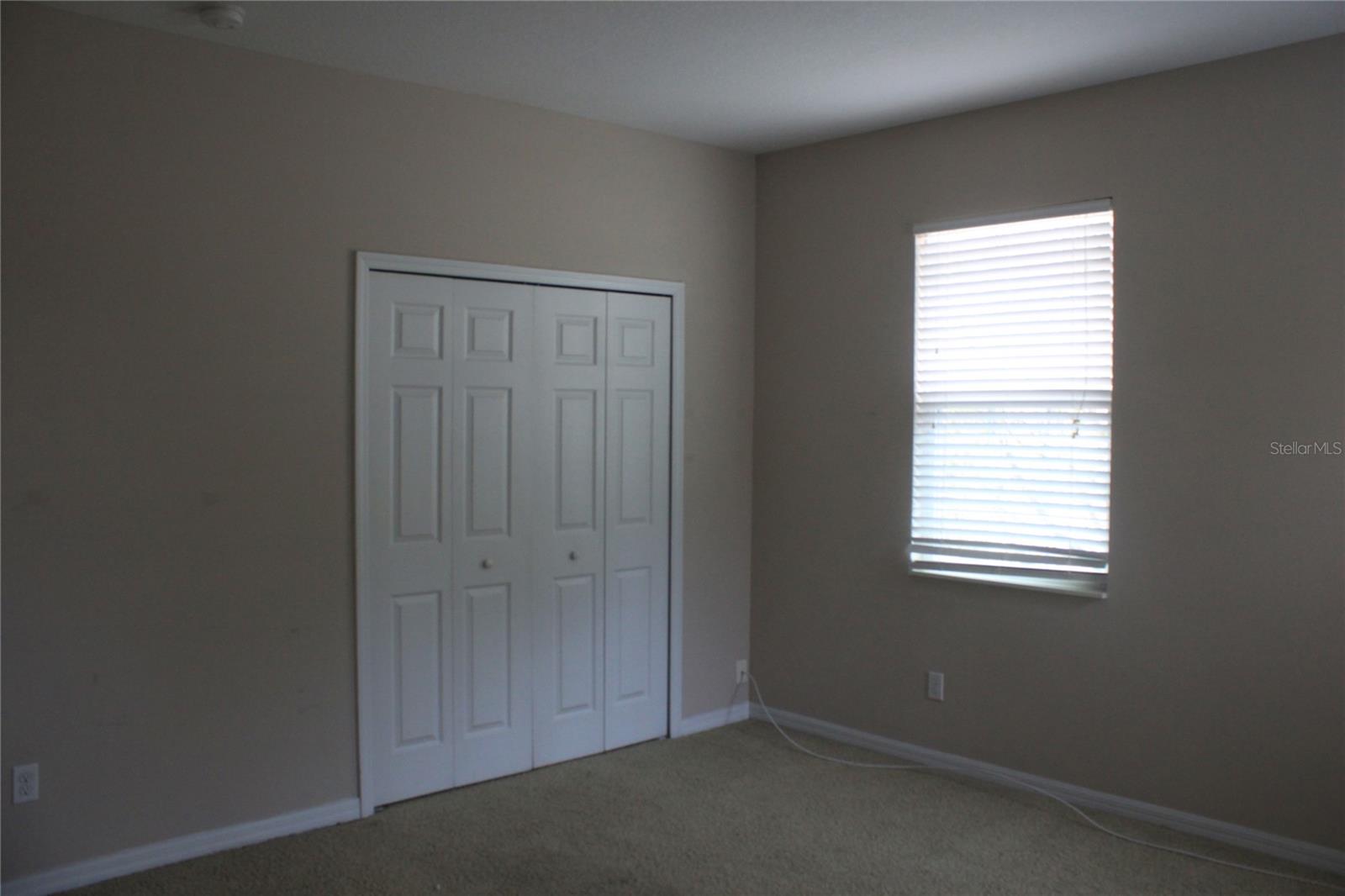 OASIS COVE II/LAKESIDE VILLAGE PH - Residential Lease