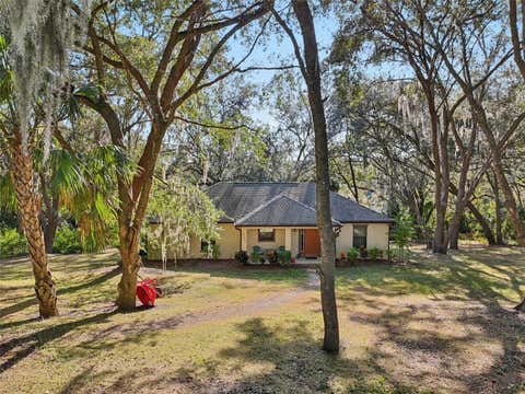 Tiny photo for 13400 County Road 450, Umatilla, FL 32784 (MLS # G5104702)