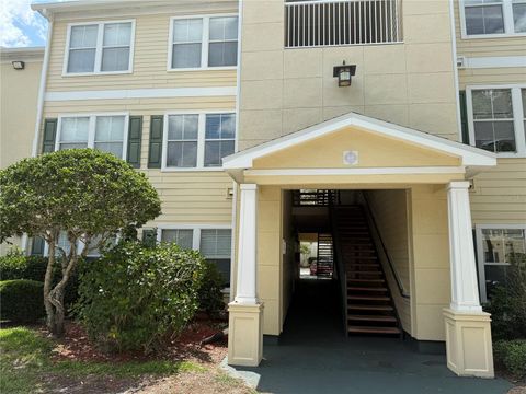 18105 BACK STRETCH LANE TAMPA FL 33647