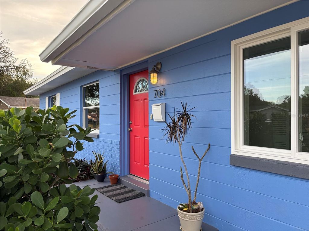 Photo of 704 72nd Avenue N, St Petersburg, FL 33702 (MLS # TB8454116)