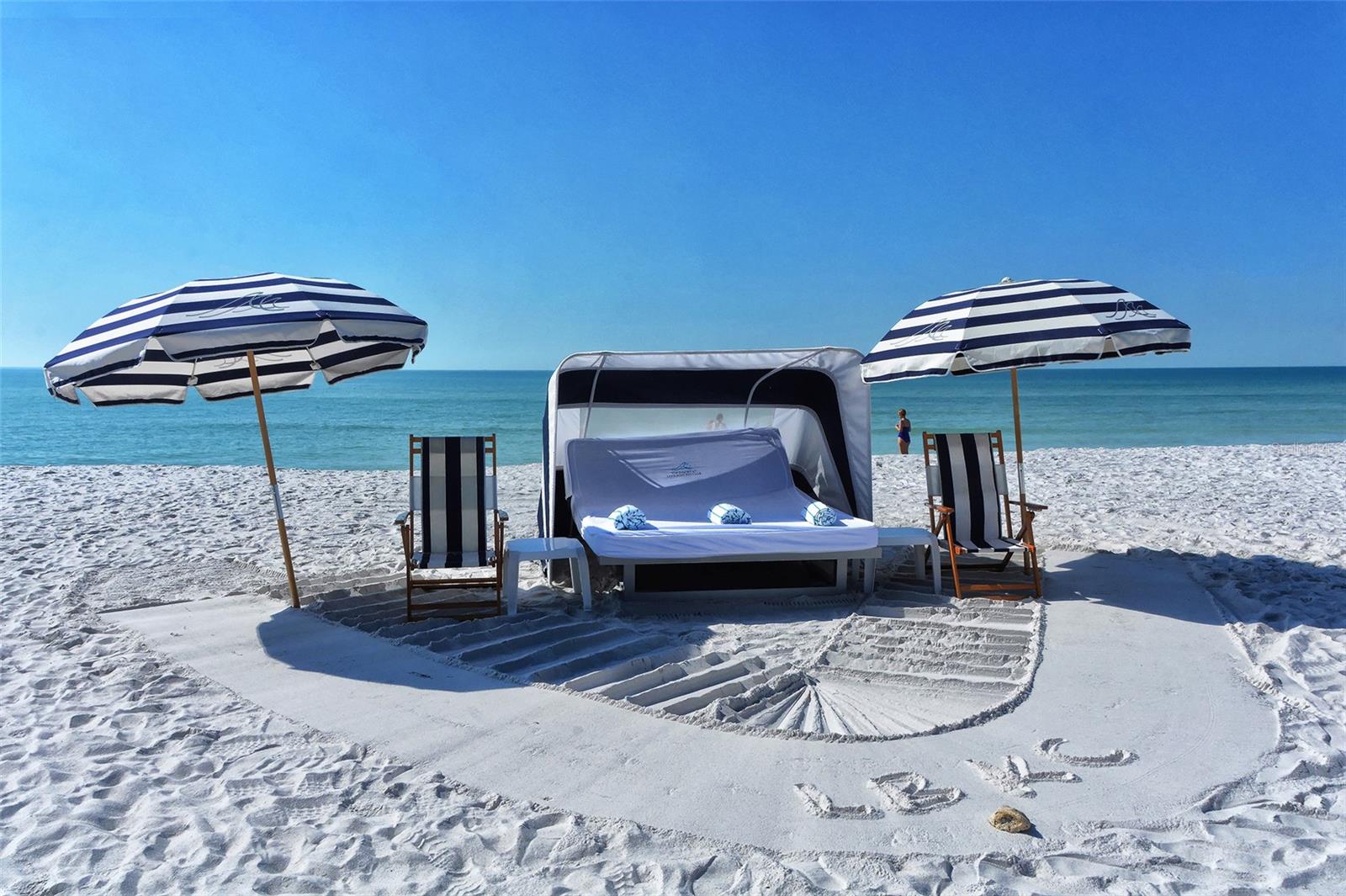 INN ON THE BEACH PH II - Residential