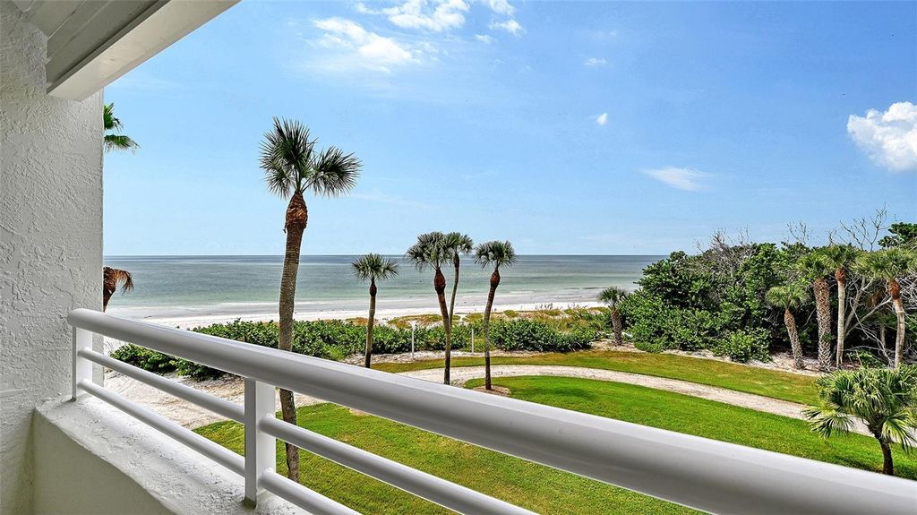 Photo of 240 Sands Point Road #4205, Longboat Key, FL 34228 (MLS # A4667038)