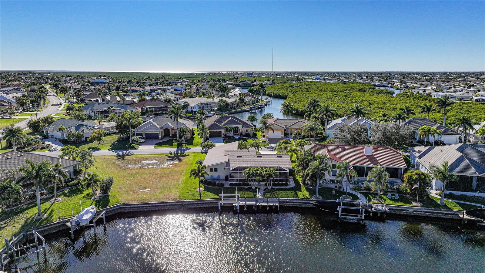 PUNTA GORDA ISLES SEC 15 - Residential