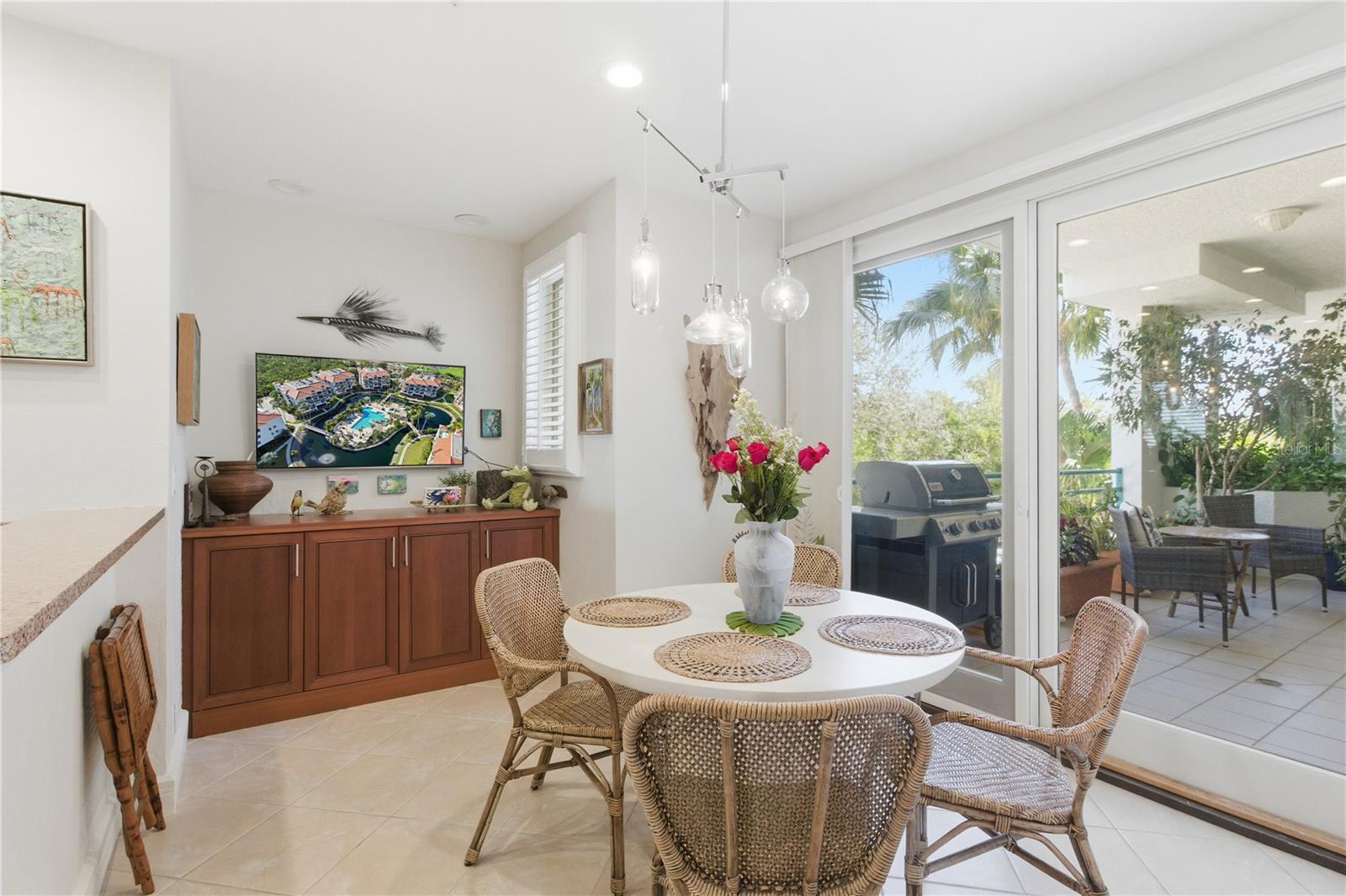 TANGERINE BAY CLUB - Residential