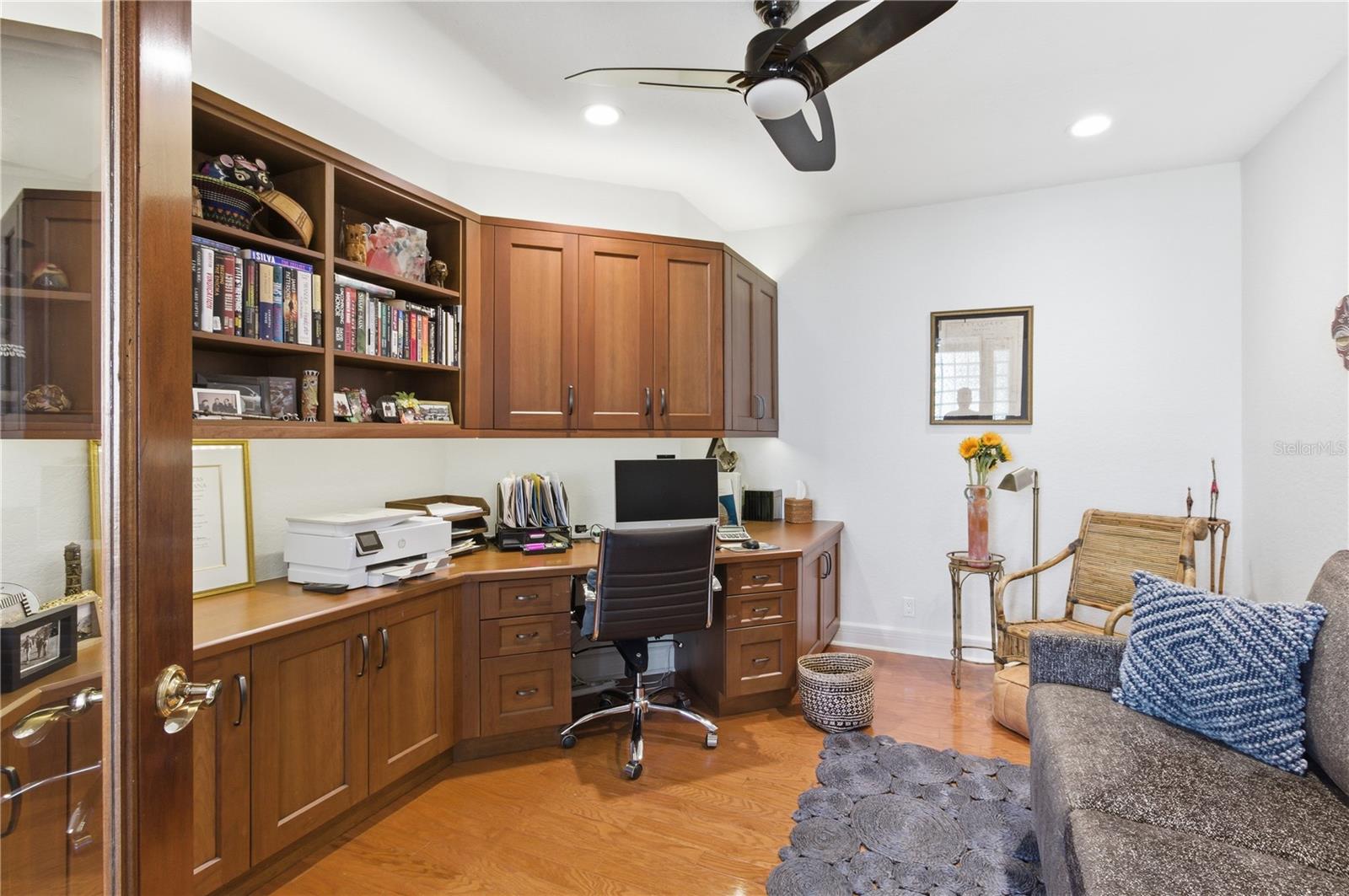 TANGERINE BAY CLUB - Residential