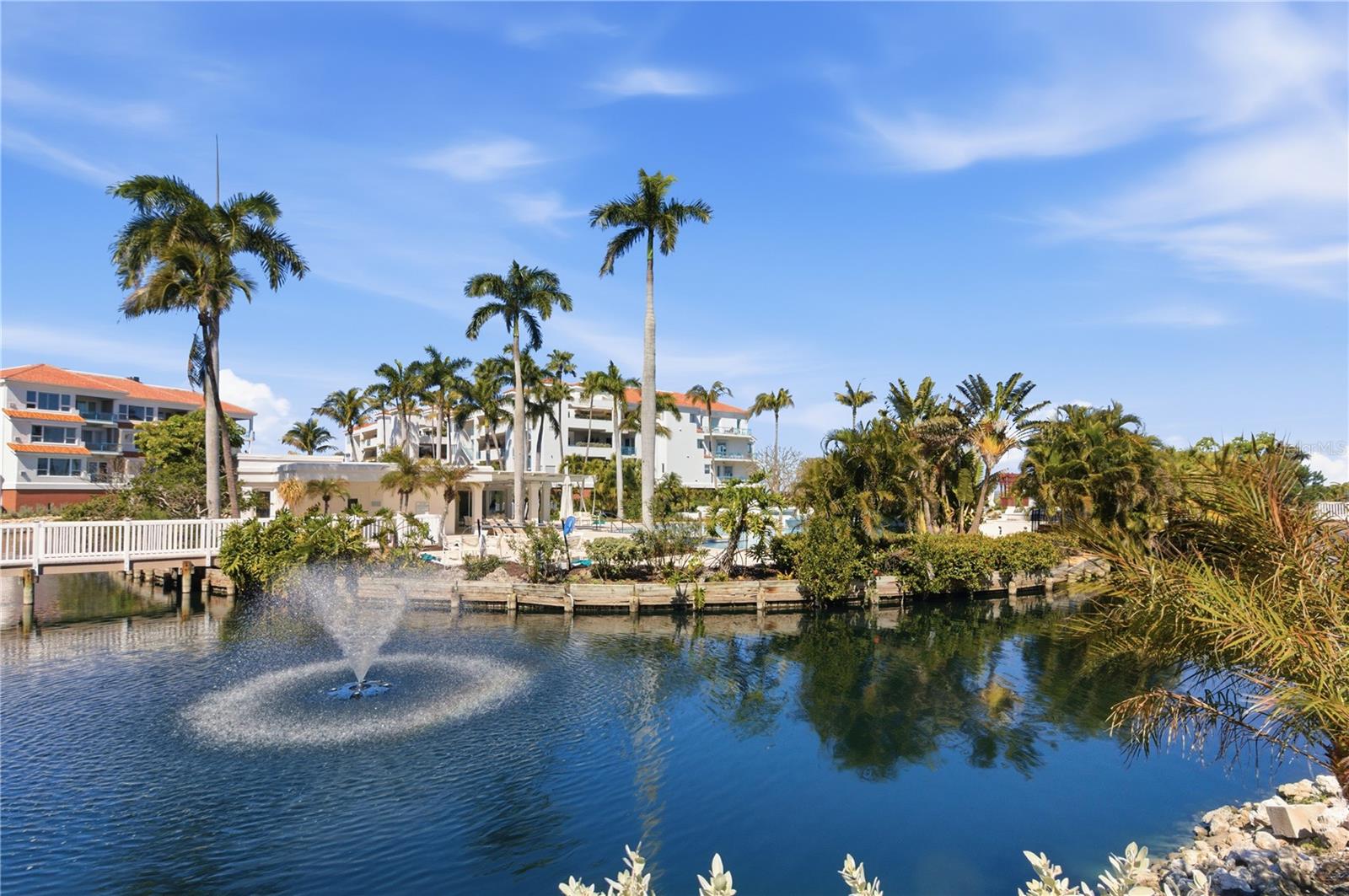 TANGERINE BAY CLUB - Residential