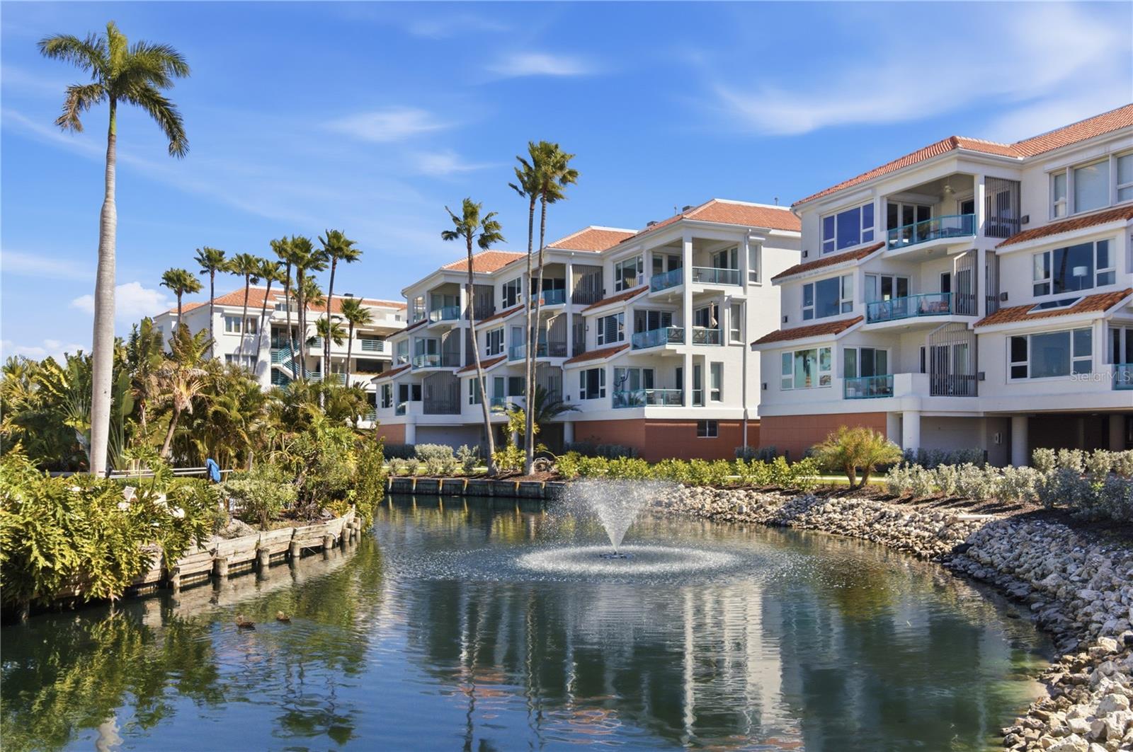 TANGERINE BAY CLUB - Residential