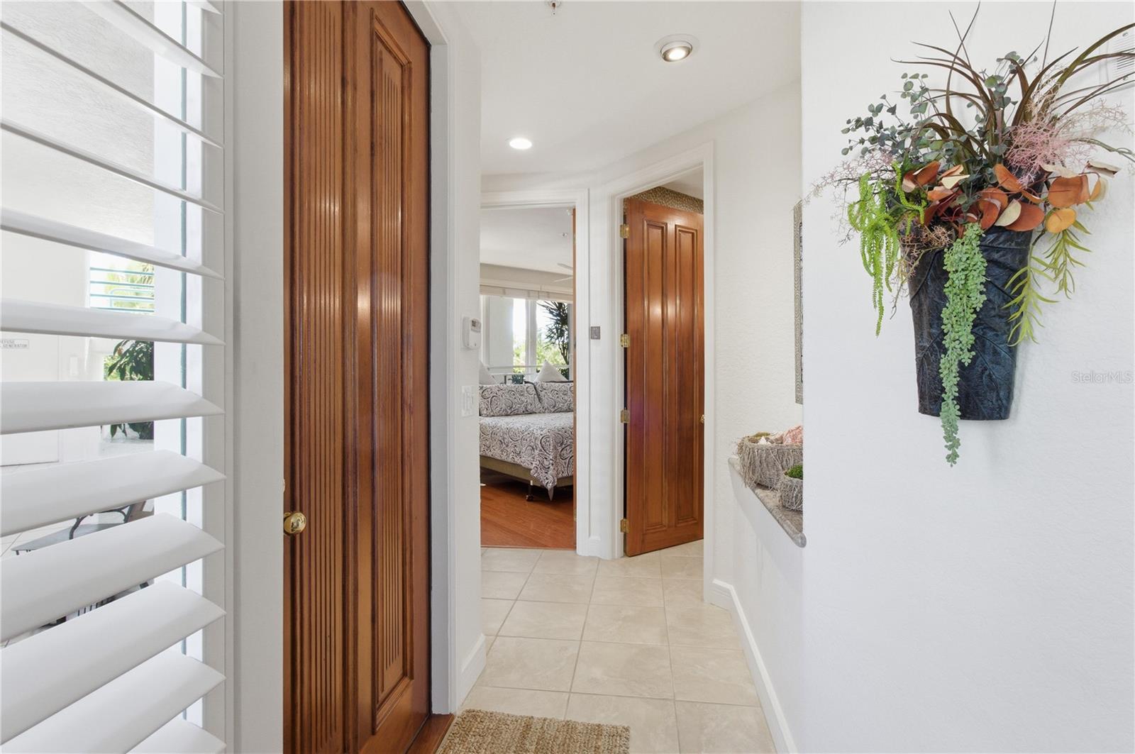 TANGERINE BAY CLUB - Residential