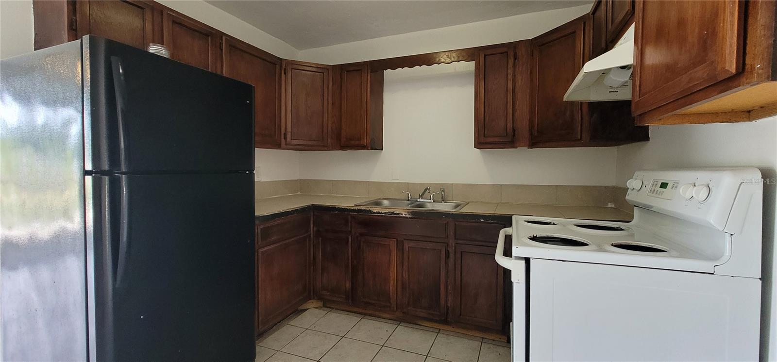 2219 SE 34TH TERRACE