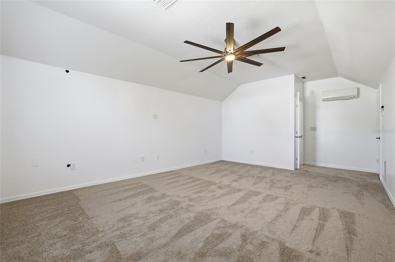 BLOOMINGDALE SEC AA GG UNIT 1 - Residential