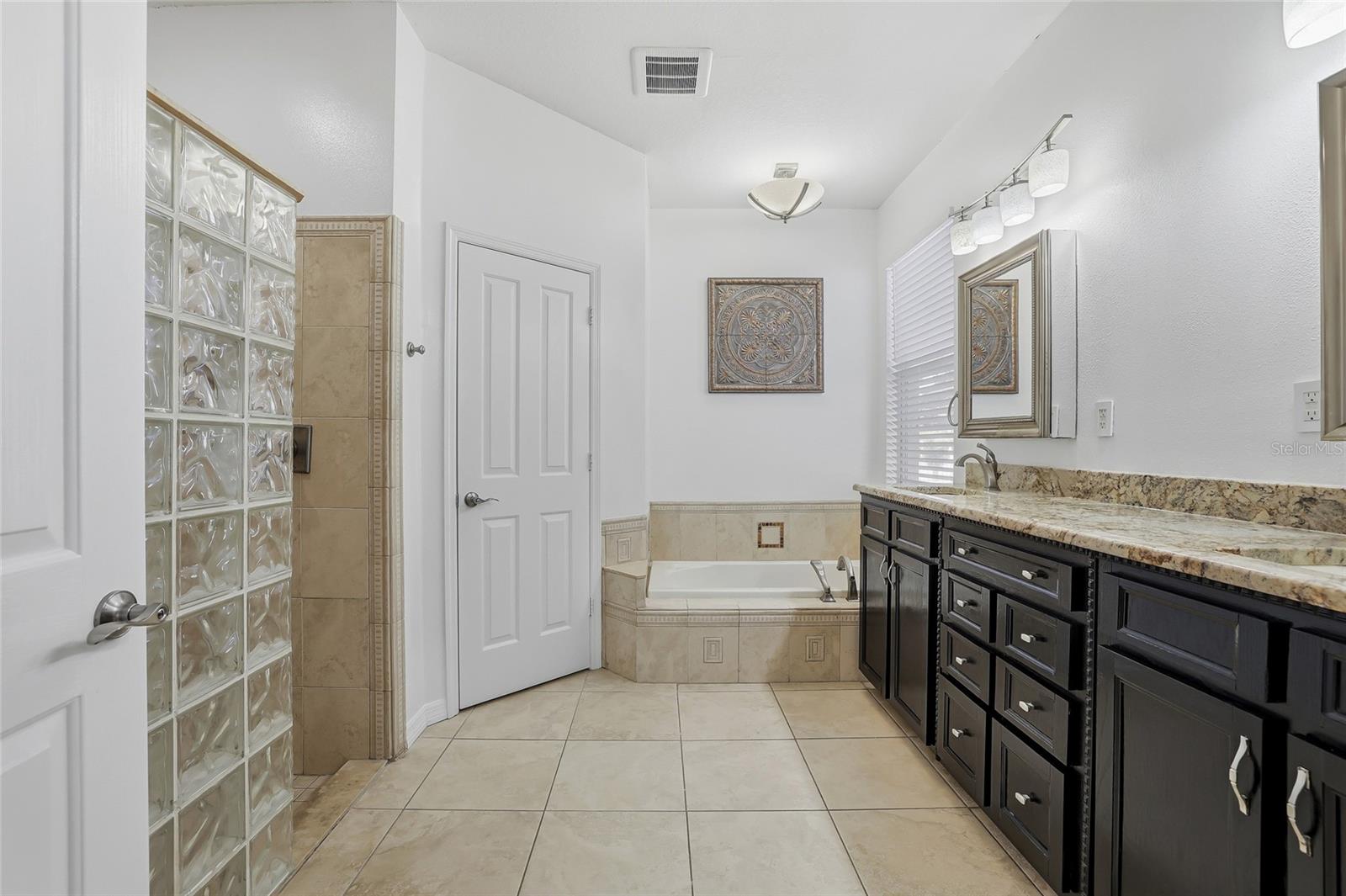 BLOOMINGDALE SEC AA GG UNIT 1 - Residential