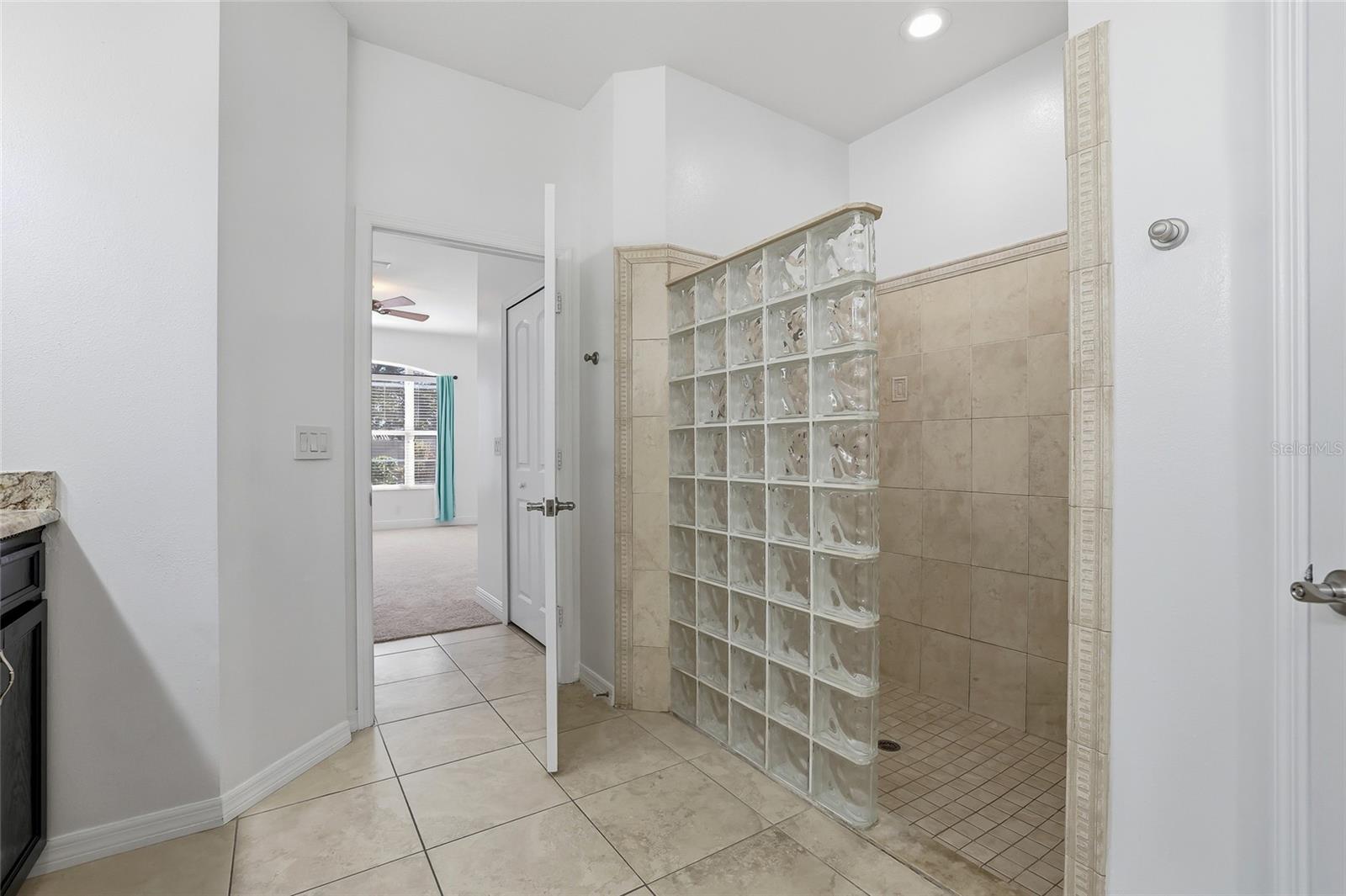 BLOOMINGDALE SEC AA GG UNIT 1 - Residential