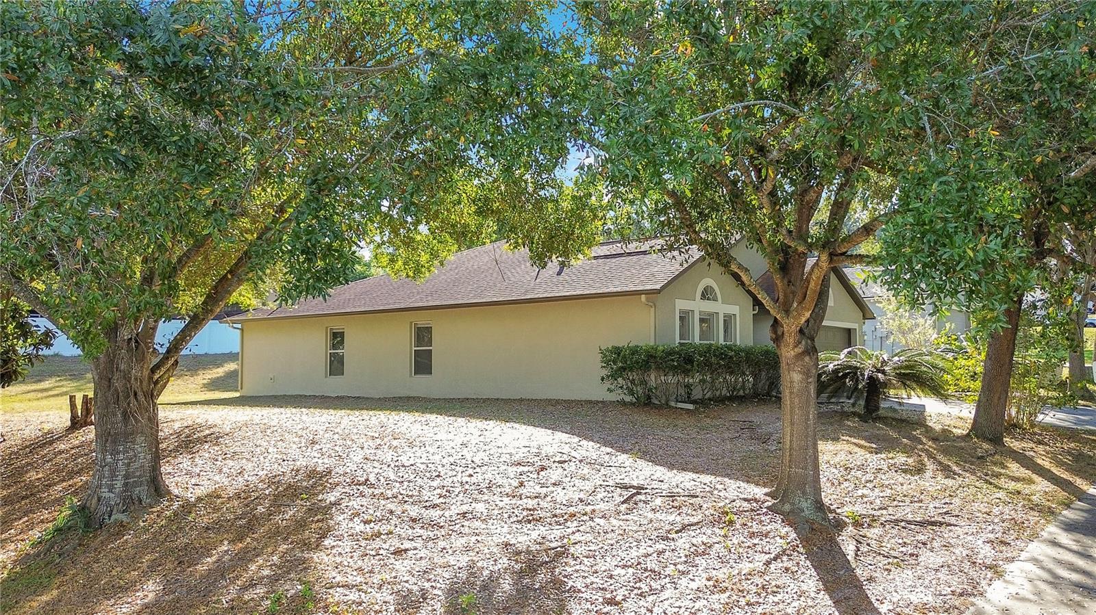 MINNEOLA OAK VALLEY PH 04B LT 206 - Residential