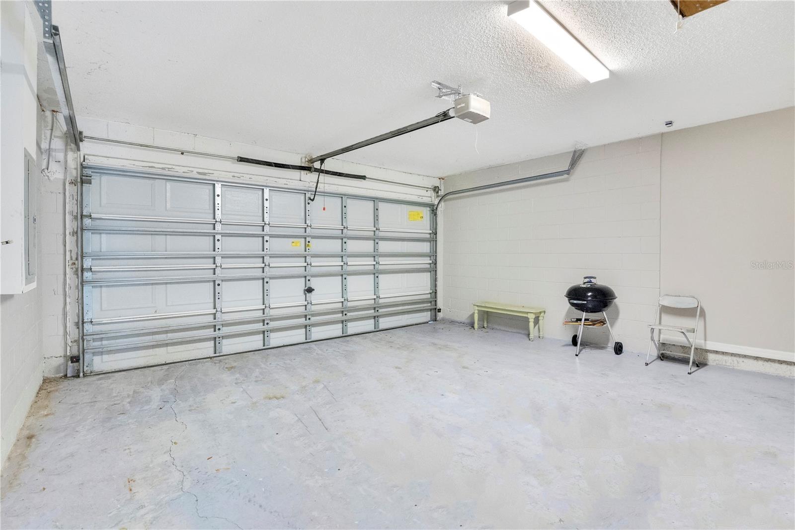 MINNEOLA OAK VALLEY PH 04B LT 206 - Residential