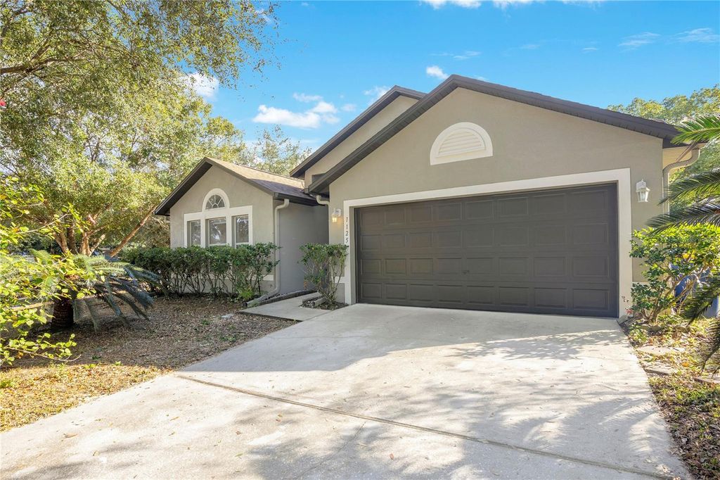 Photo of 1125 Blackjack Ridge Street, Minneola, FL 34715 (MLS # G5105057)