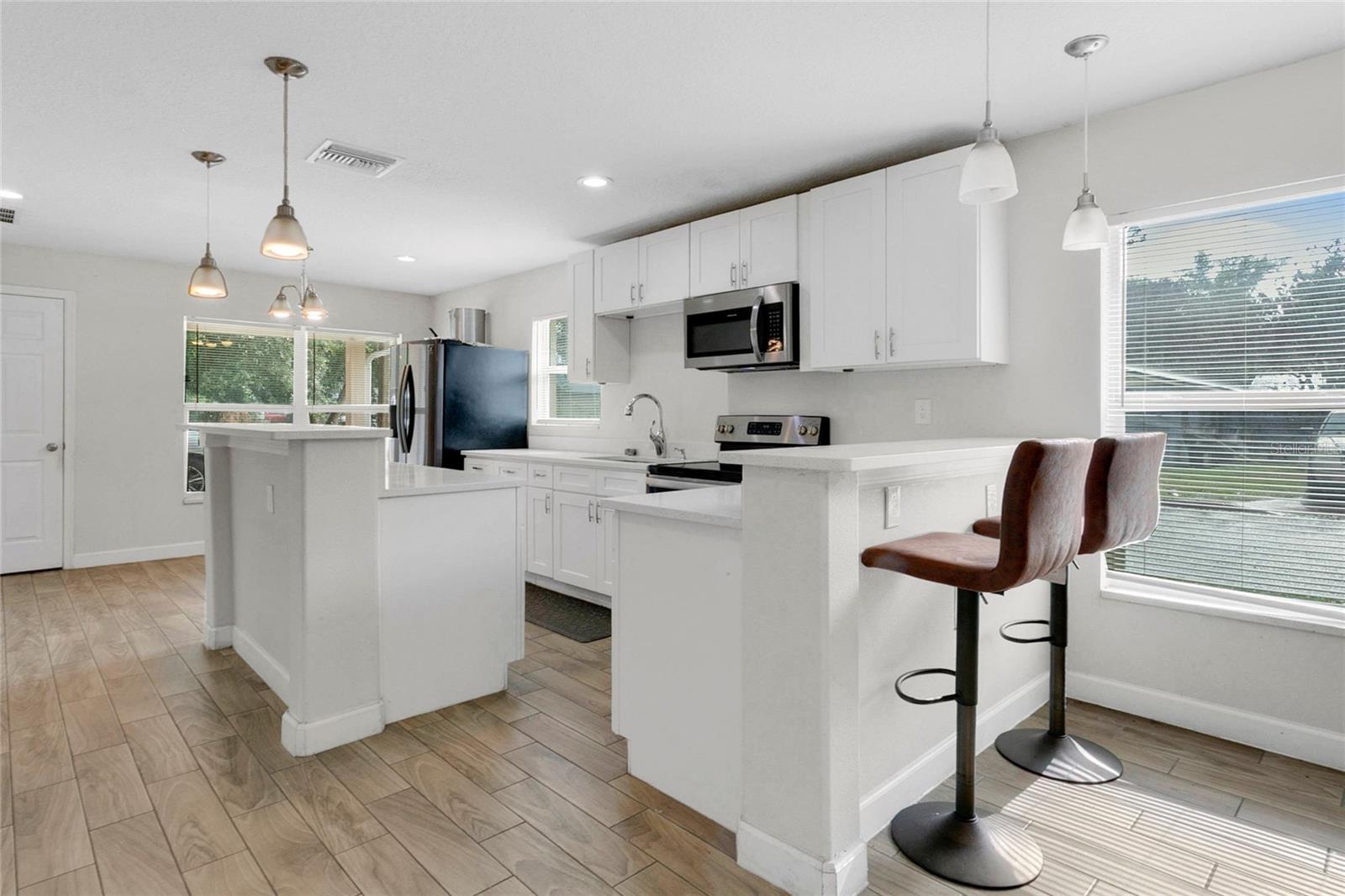 WASHINGTON GARDENS - Residential