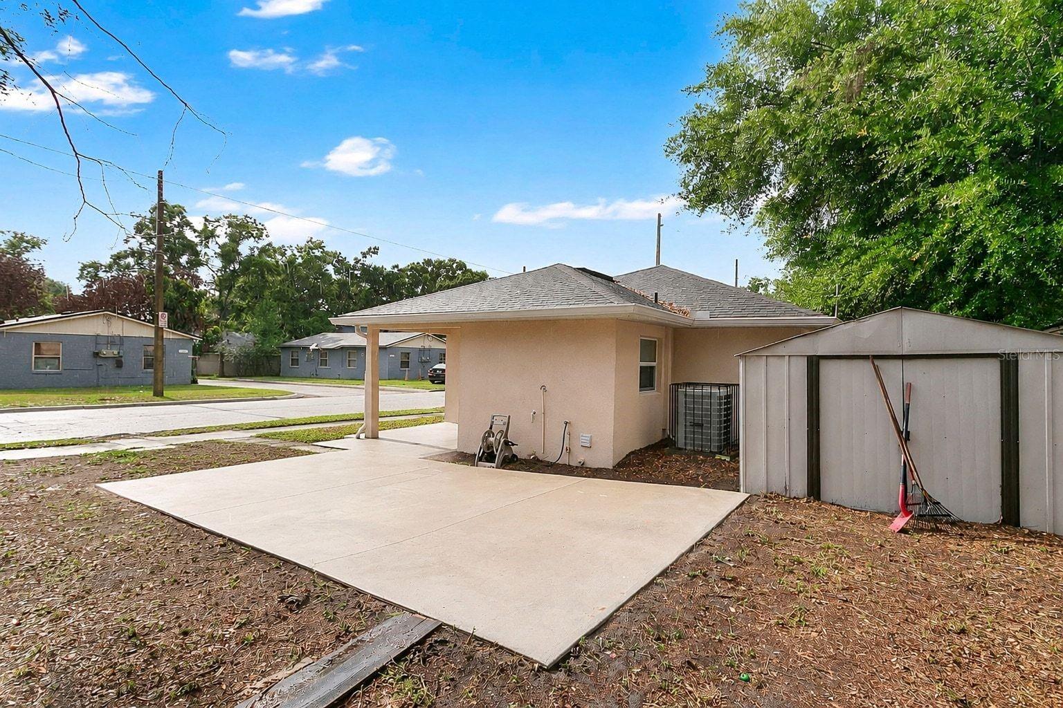 WASHINGTON GARDENS - Residential