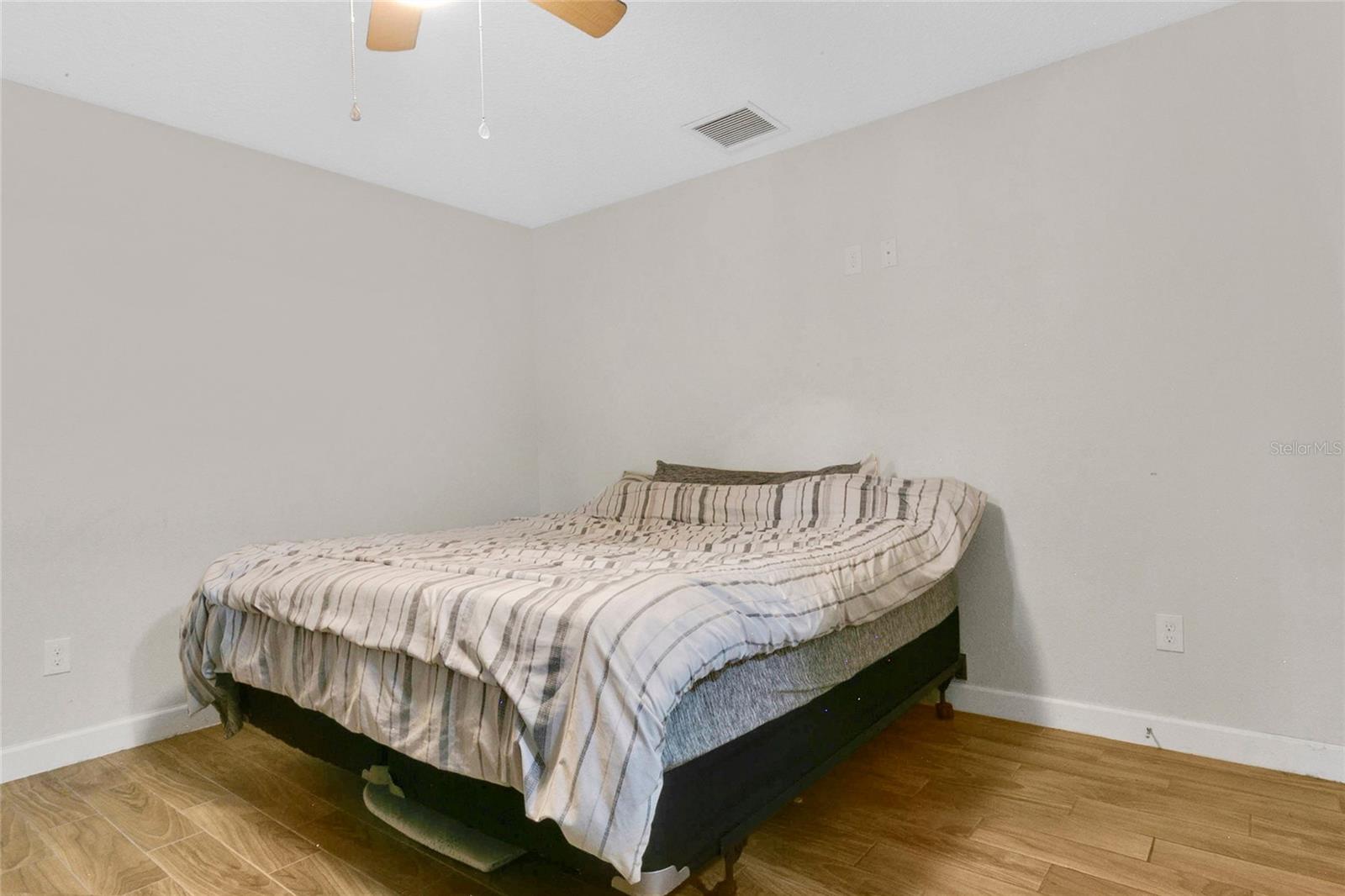 WASHINGTON GARDENS - Residential