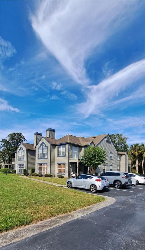 A home in LAKE MARY