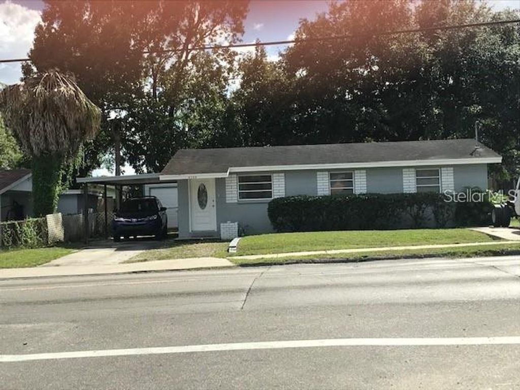 Photo of 4209 E Hanna Avenue, Tampa, FL 33610 (MLS # TB8474318)