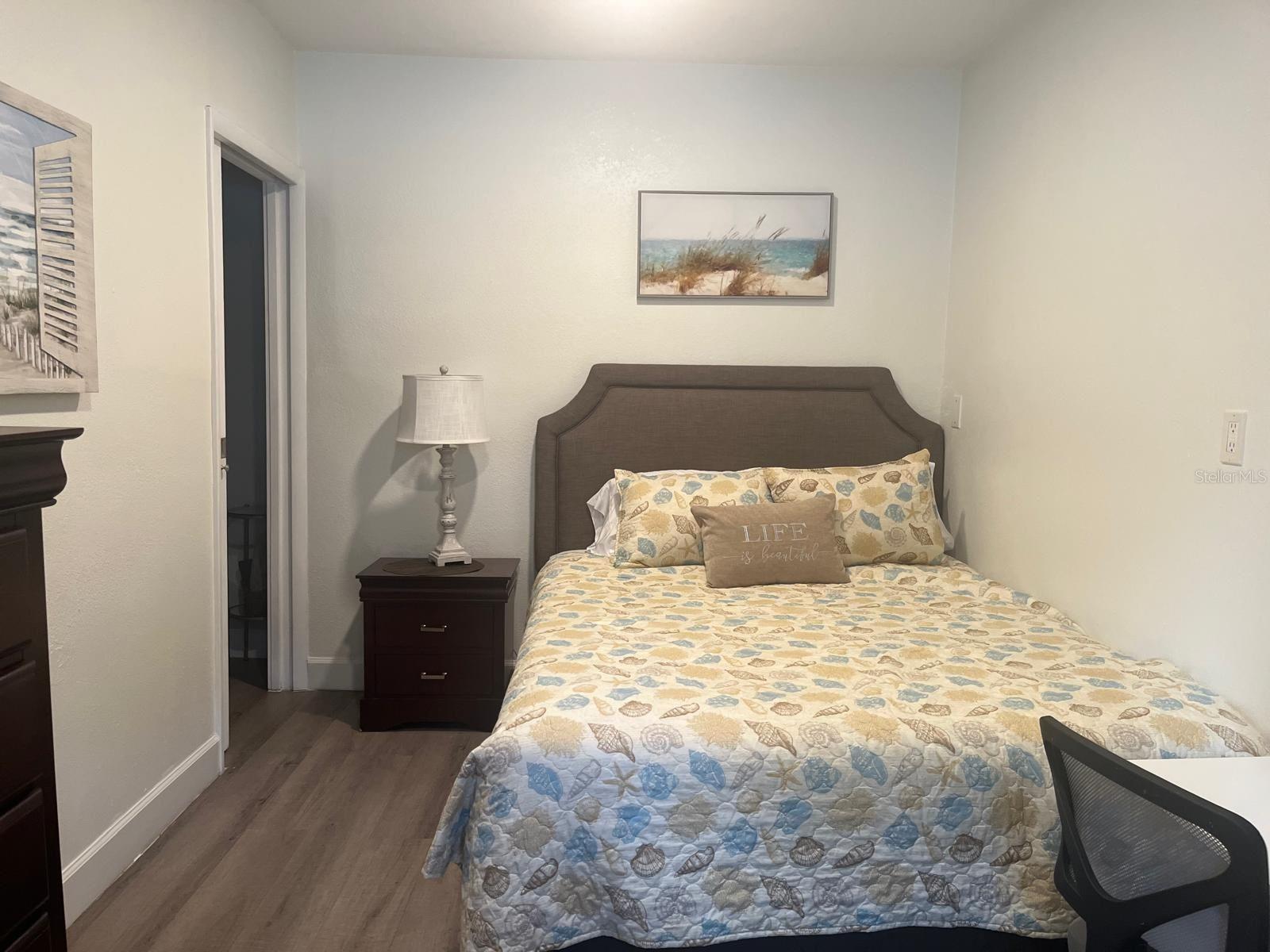 BECCA TRACE - Residential Lease