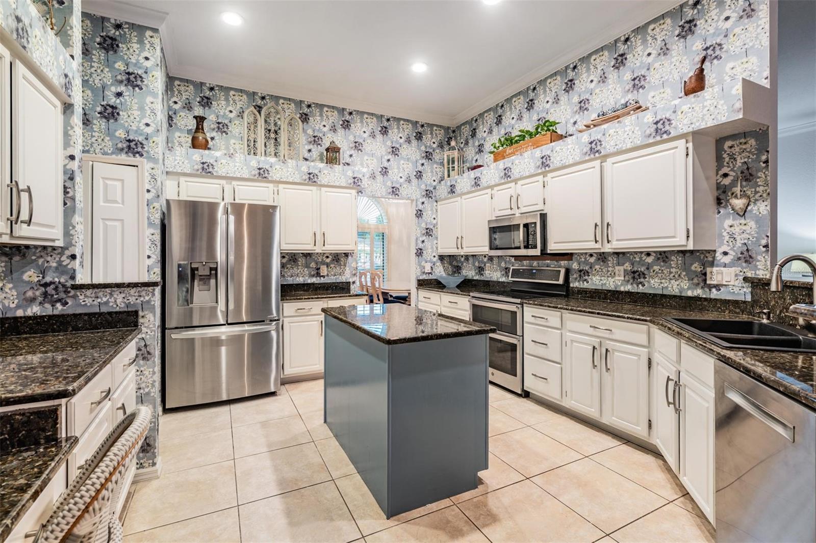 CROSS CREEK UNIT 1 - Residential