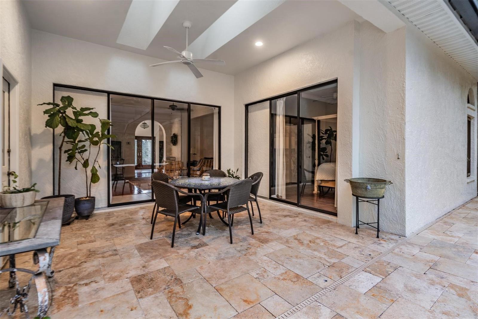 CROSS CREEK UNIT 1 - Residential