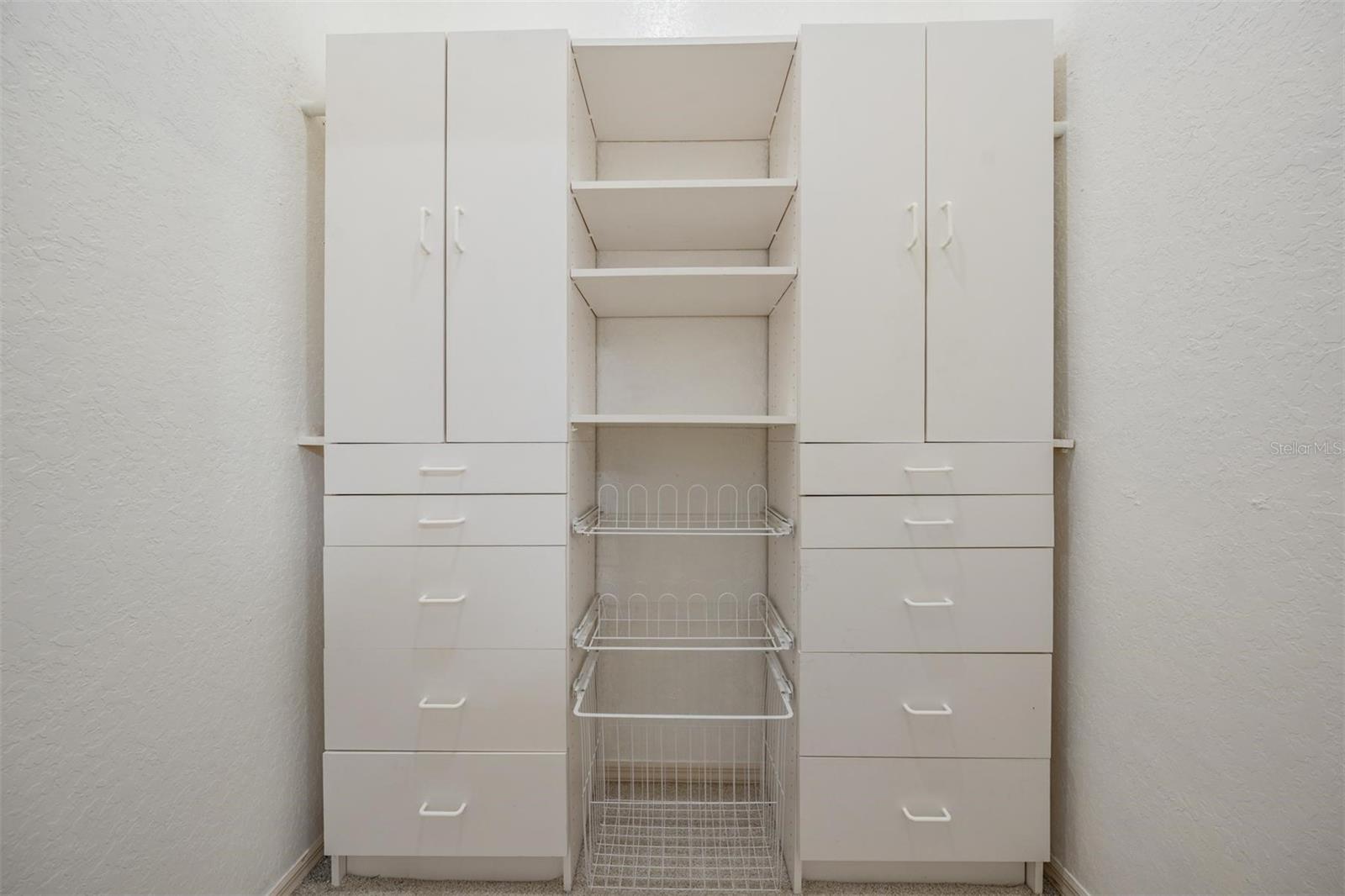 CROSS CREEK UNIT 1 - Residential