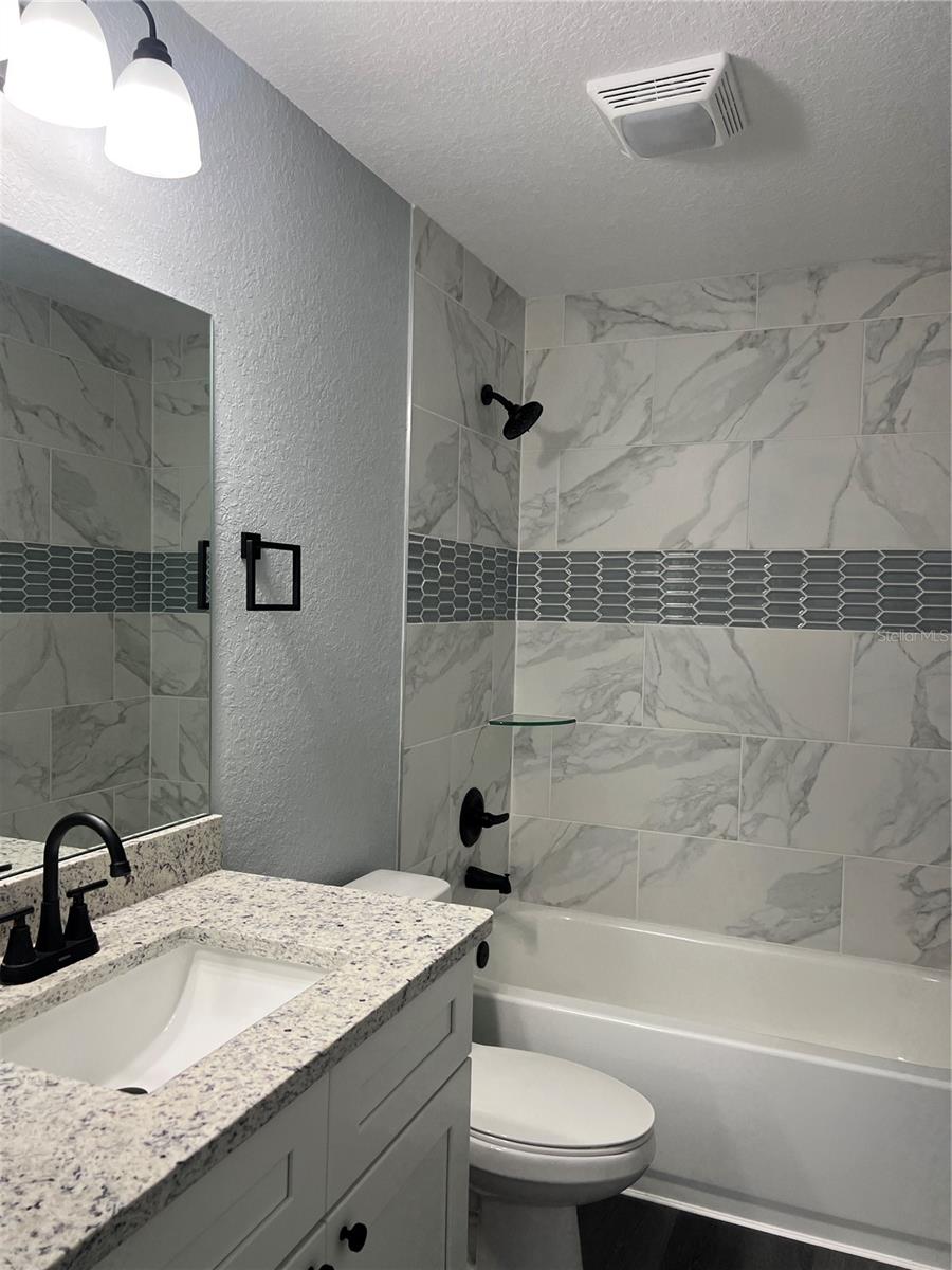 MARION OAKS UN ELEVEN - Residential