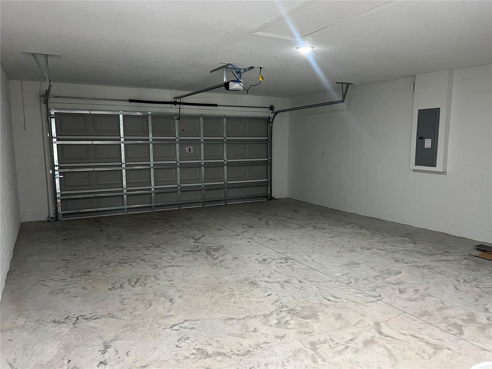 MARION OAKS UN ELEVEN - Residential