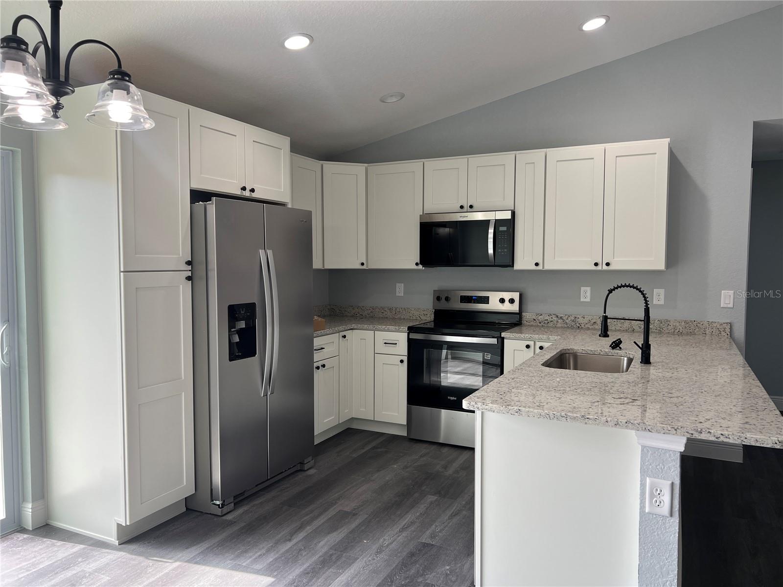 MARION OAKS UN ELEVEN - Residential